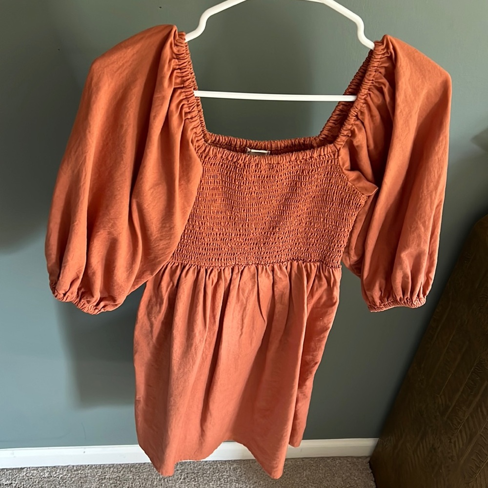 Billabong rust mini smocked dress